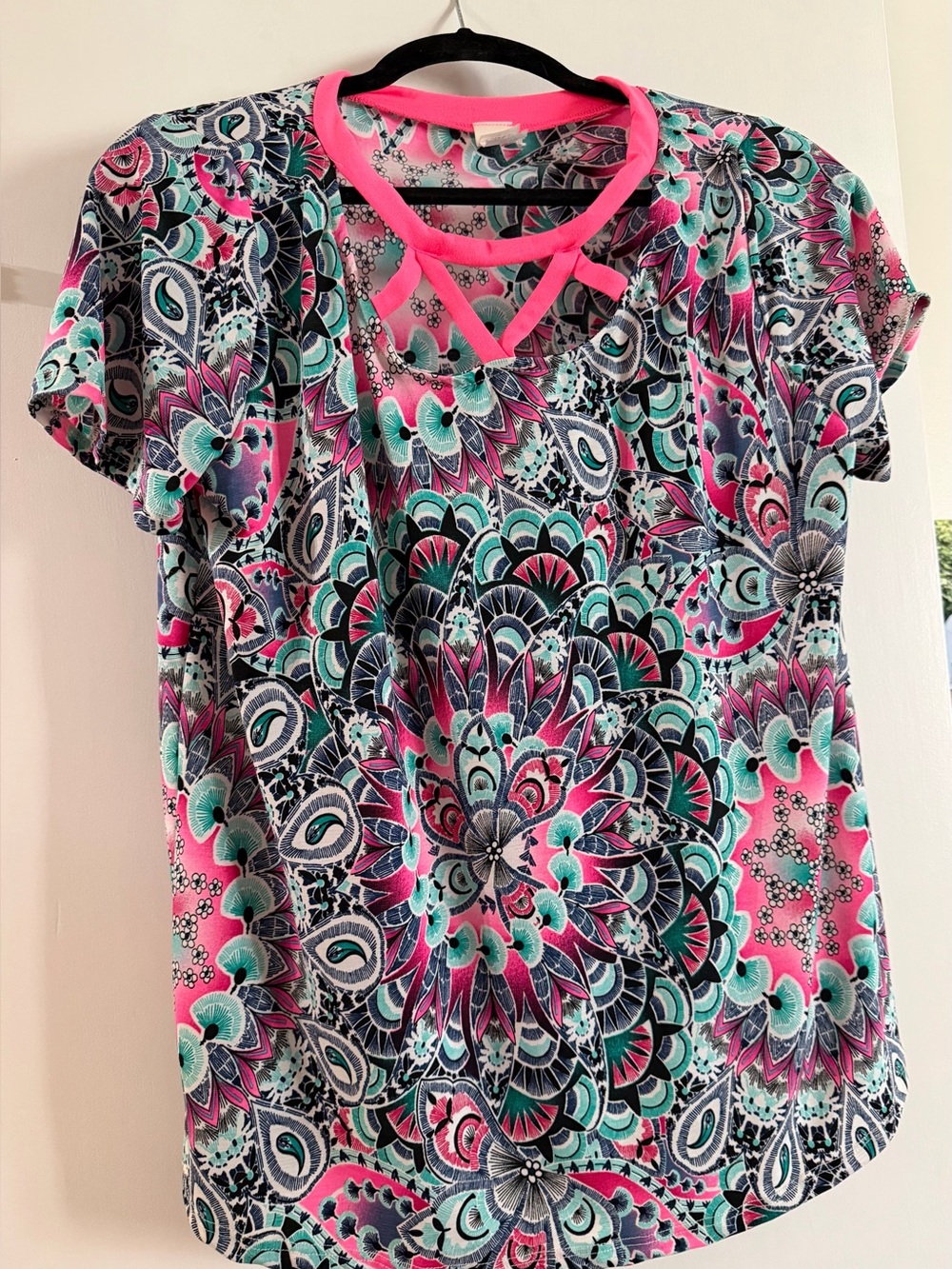 Women’s Pink Multi Print Short-Sleeve Top